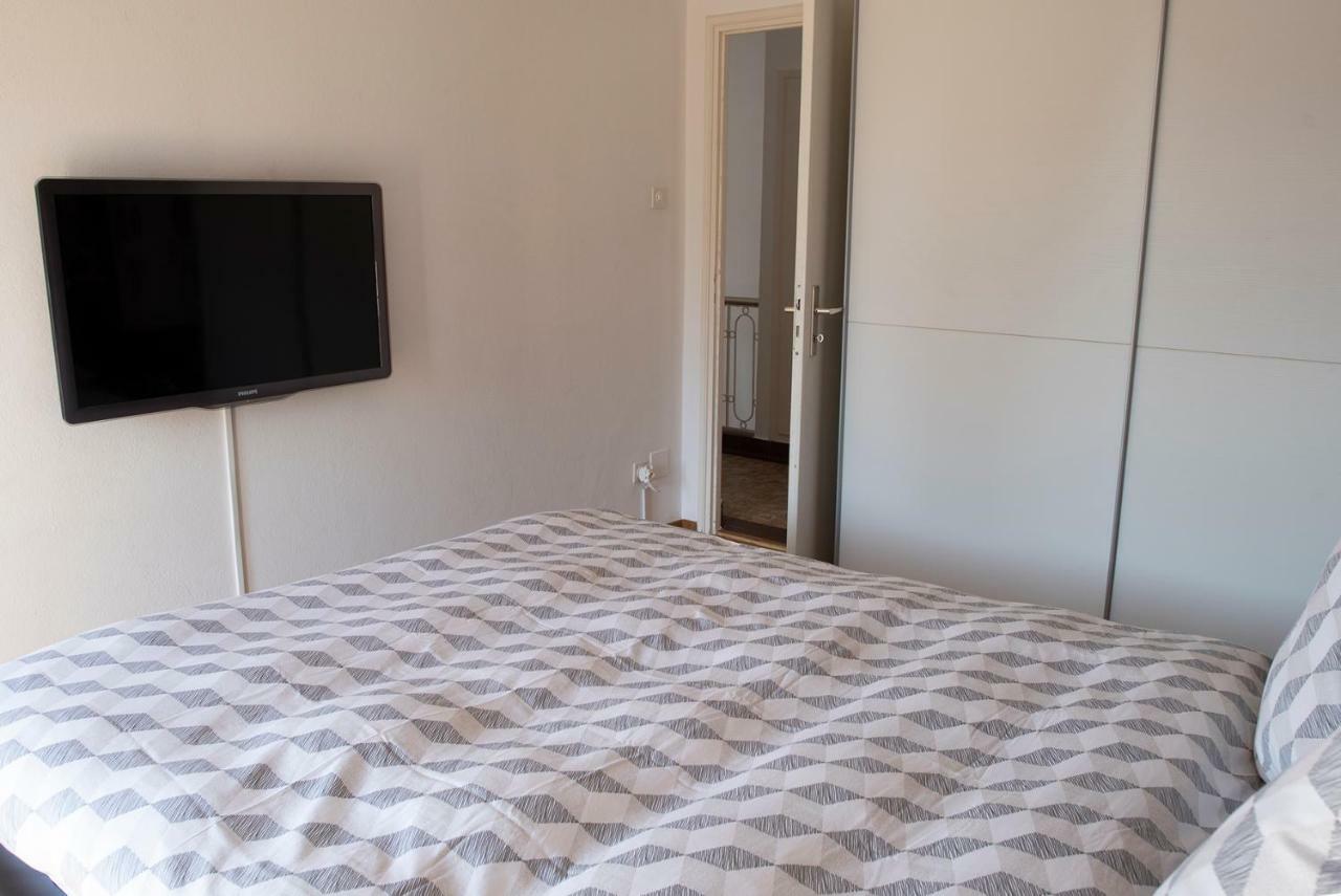 Locarno, Casa Pioda - Nahe Zentrum, Mit Balkon Und Parkplatz 外观 照片